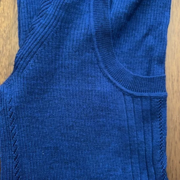 NWOT Banana Republic Royal Blue Merino Wool Sweater - Picture 8 of 8